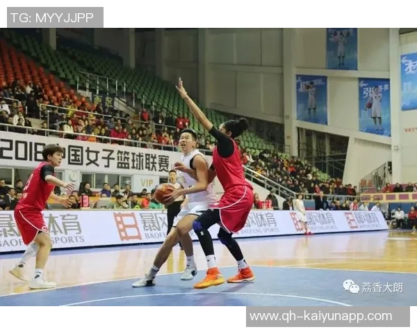 理查兹排球式进攻篮板助古德温压哨三分点燃全场激情 理查兹排球式进攻篮板助古德温压哨三分点燃全场激情