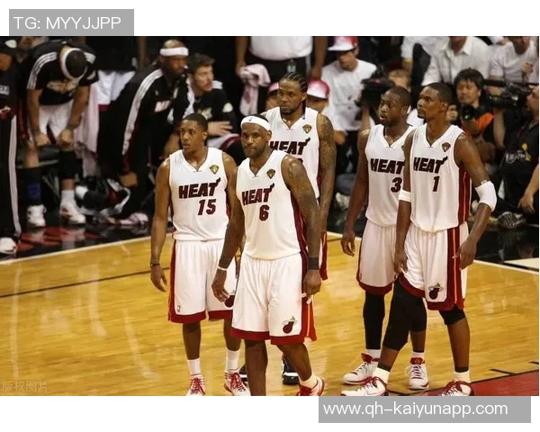 勒布朗回顾与韦德的传奇旅程从选秀到名人堂的辉煌岁月