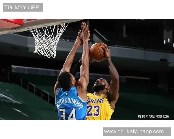 字母哥表现出色却难掩球队疲态14投9中贡献22分8篮板3助攻1盖帽 字母哥表现出色却难掩球队疲态14投9中贡献22分8篮板3助攻1盖帽