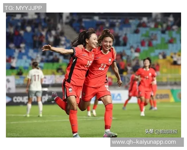 武汉女足上半场补时阶段失误被扳平浪费机会遭遇惩罚的教训