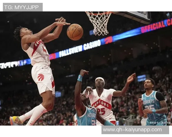 爱德华兹表现惊艳19投10中砍下33分并罚球14中11助球队取得胜利